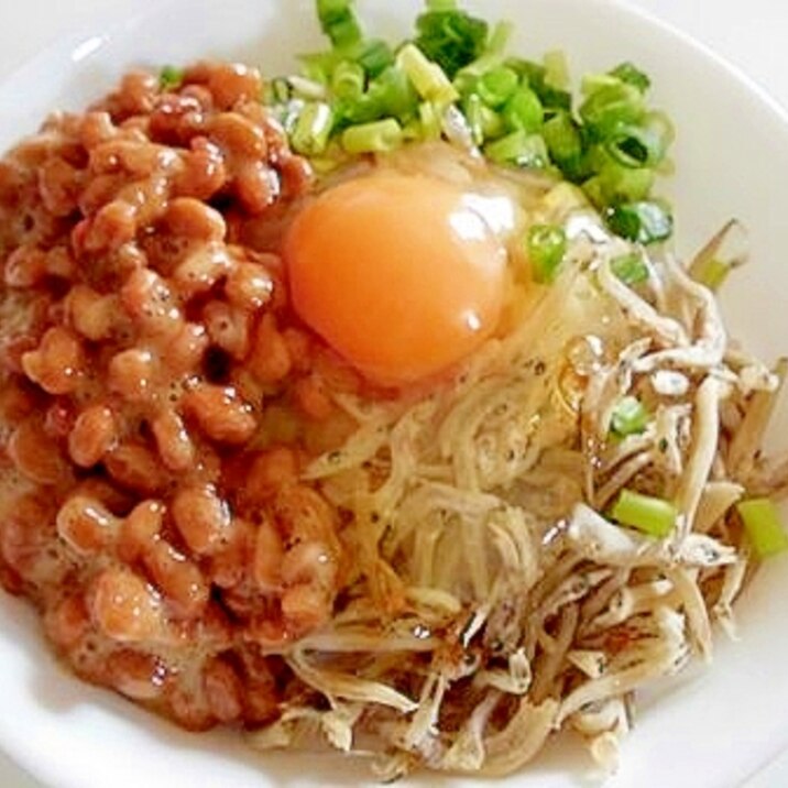 納豆と小女子と小ねぎの 卵かけご飯 レシピ 作り方 By V るん 0394 楽天レシピ 納豆と小女子と小ねぎの 卵かけご飯 レシピ 作り方 By V るん 0394 楽天レシピ